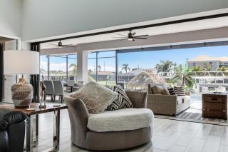 Gulf Access, Heated Pool and Spa, Sleeps 10 - Villa All Decked Out - Roelens Vacations - 5