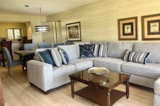 Golf and Tennis Community - Executive Suite - Golf Course Views - Wesley Chapel - 8