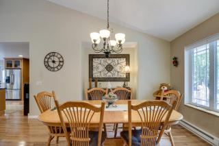 White Swan Lake Home Near Hiking and Snowmobiling! - Bigfork - 4