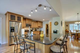 White Swan Lake Home Near Hiking and Snowmobiling! - Bigfork - 2