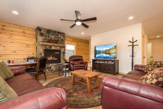 Johns Place - McHenry - 7