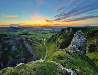 Peak District Self Catering Holiday Home - Glossop - 2