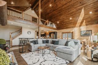 Water & Mountain Retreat - McHenry - 8