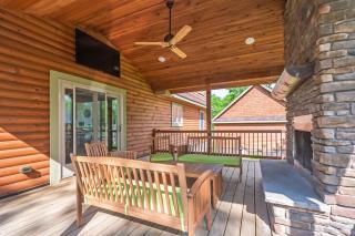 Water & Mountain Retreat - 2