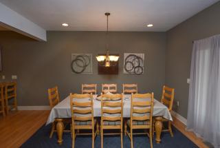 Whispering Pines - Oakland - 3