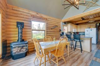 Soldotna Fishing Lodges w/ Dock on Kenai River! - 4
