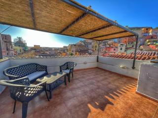 House with Dream Panoramic Terrace in the Heart of Bosa, 80 sqm with BBQ and Breathtaking View - Bosa - 8