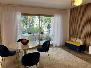 Elegant apartment close to Croisette and Palais de Festival with garage - 9