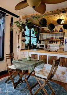 Cozy AF Jungle-House Hideaway - Tampa - 6