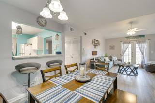 Gulf Shores Condo with Pool Access, 5 Mi to Beach! - Gulf Shores - 2