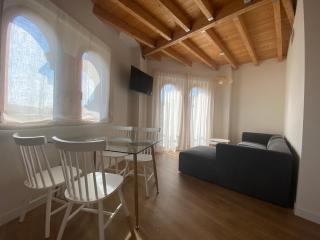 Apartamentos Palacio Alemar - Loredo - 2