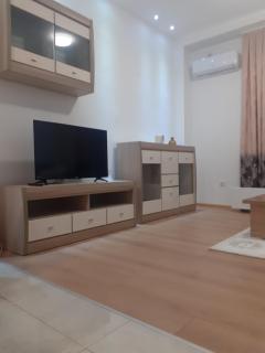 Beograd /Slavija - fontana 70 m2 - 5