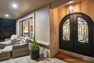 Sedona's Paradise Found, Saltwater Pool and Hot Tub, Private Oasis! - Sedona - 1