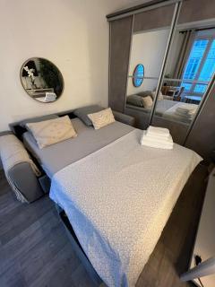 Studio moderne au cœur de Paris Batignolles - París - 8
