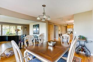 Federal Way Vacation Rental Bay and Mountain Views! - 4