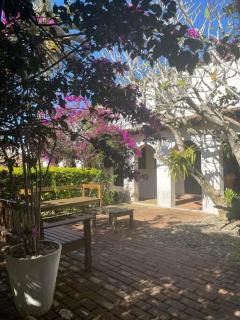 Casa em condomínio a 50mt da praia dos ossos - 1