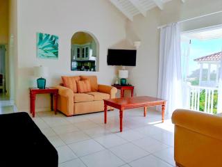 Beautiful Seaside 2BR Apartments - Christ Church - 0