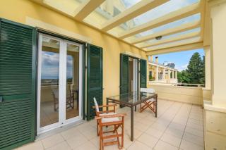 Dafni's Seaview House - 2