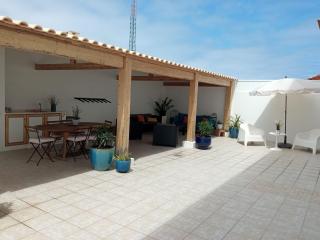 White Guest House - Peniche - 9