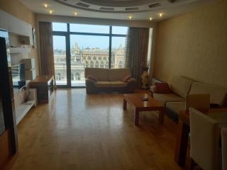 Flame Towers view apartment - Baku - 7