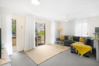 Oceanside Cove - Gold Coast - 1