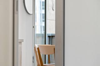 'Collins Central' Sleek Light-filled Pad in the CBD - 3