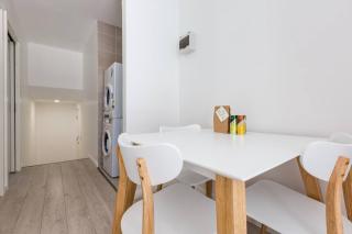 Urban Oasis Custom Made for Cosmopolitan Living - 3