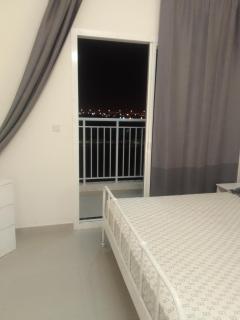Fully furnished studio - 3