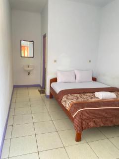 Mahoni Guest House - Kelimutu - 6
