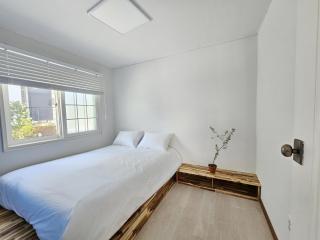 Baerongnamu Private Stay - Seogwipo - 5