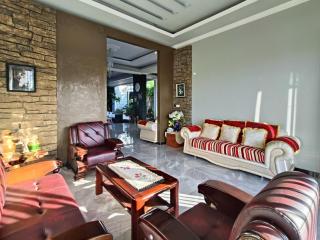RedDoorz @ Green Homestay Syariah Baubau - Baubau - 8