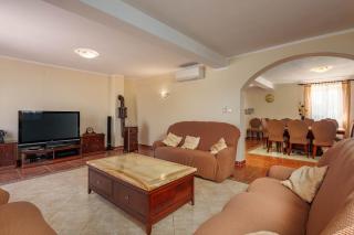 Pool Villa Divina - Happy Rentals - Šišan - 2