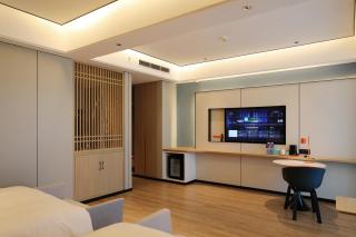 Holiday Inn Express Qingdao Northern West Coast by IHG - 7
