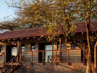 Khululeka Safaris Lodge - White River - 3