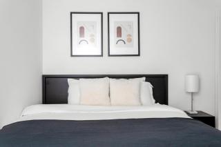 Hollywood 1br w pool spa gym nr coffee shops LAX-1112 - 1