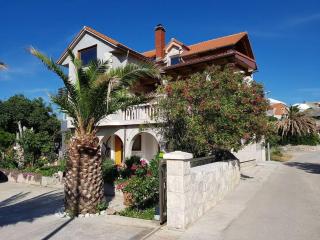 Peaceful studio apartment near to sea - 1