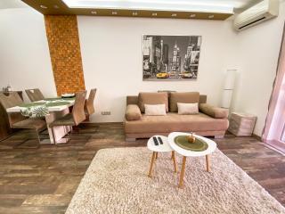 Slate Wood Apartment - 3