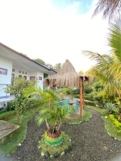 Mahoni Guest House - Kelimutu - 0