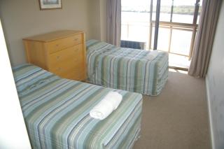 Trafalgar Towers - 4