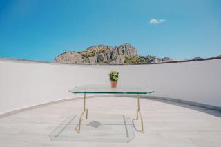 Modern Apartment with Exclusive Terrace by Wonderful Italy - 5