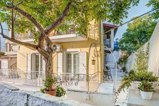 Old Well Apartments - 0