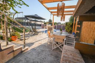 Nektarios & Eftychia Suites - Ambelókipoi - 6