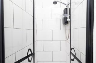 No4a, Cosy Studio Escape in Central Bedworth - 5