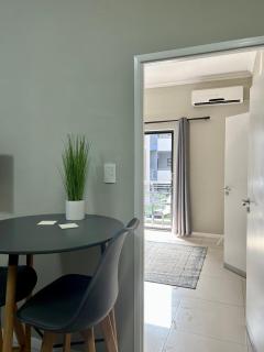 Meridian Suite Apartments in Umhlanga Ridge - Durban - 9