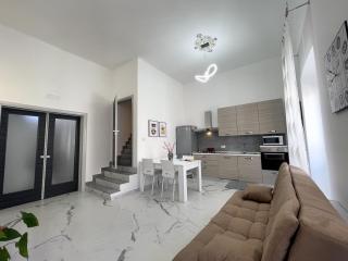 Palazzo degli Artigiani In centro a Gallipoli - 9