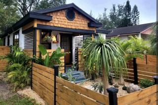 Cozy AF Jungle-House Hideaway - 6