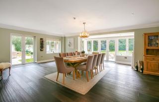 Scotsdale - exclusive family home - 3