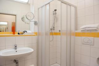 Stadtoase Kolping Hotel - 1