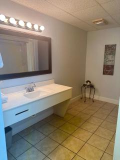 River Place Condos #409 1BD, 2Bath - Pigeon Forge - 4