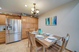 Eufaula Oasis with Screened Porch Unwind in Style! - Eufaula - 4